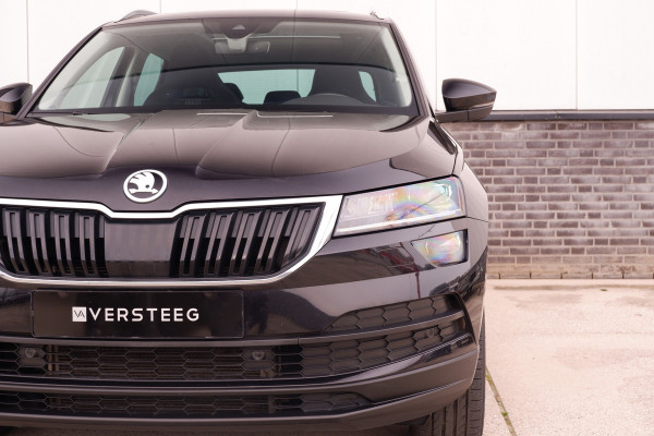 Škoda Karoq 1.5 TSI ACT Style | Pano | Elek. Trekhaak | LED | Carplay | Camera | Navi | PDC