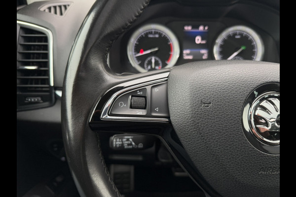Škoda Karoq 1.5 TSI ACT Style | Pano | Elek. Trekhaak | LED | Carplay | Camera | Navi | PDC