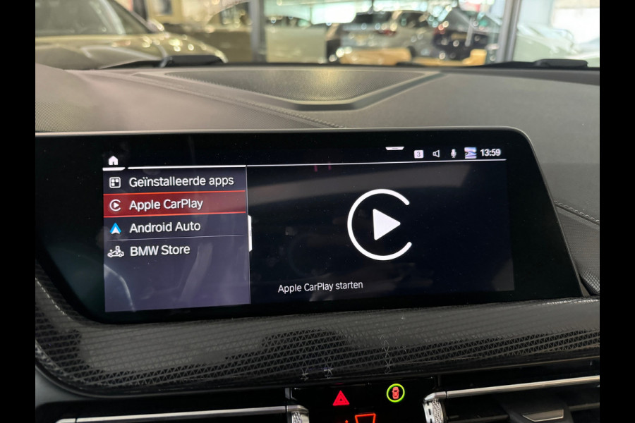 BMW 1-serie M135i xDrive High Executive Pano|Memory|HuD|H/K