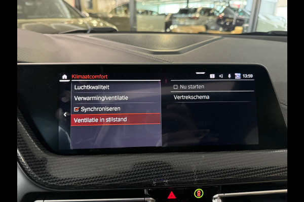 BMW 1-serie M135i xDrive High Executive Pano|Memory|HuD|H/K