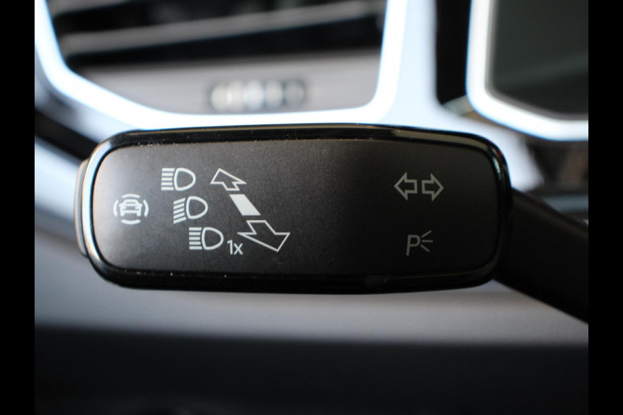 Volkswagen Polo 2.0 TSI 207pk Automaat GTI Navigatie Apple Carplay/Android Auto Led Adaptive Cruise Control Dab Verwarmde voorstoelen