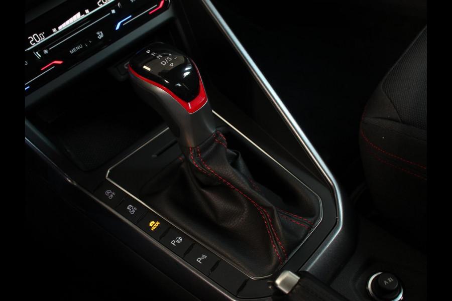 Volkswagen Polo 2.0 TSI 207pk Automaat GTI Navigatie Apple Carplay/Android Auto Led Adaptive Cruise Control Dab Verwarmde voorstoelen