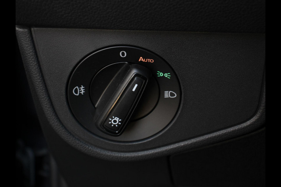 Volkswagen Polo 2.0 TSI 207pk Automaat GTI Navigatie Apple Carplay/Android Auto Led Adaptive Cruise Control Dab Verwarmde voorstoelen