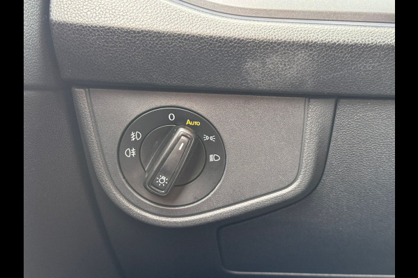 Volkswagen Taigo TSI 110PK DSG R-LINE BUSINESS IQ-LIGHT/CARPLAY/PANORAMADAK