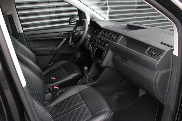 Volkswagen Caddy 2.0 TDI 185PK JB-EDITION / FULL BLACK / SCHROEFSET / LEDEREN BEKLEDING / NIEUWSTAAT / ELEK-PAKKET / AIRCO / APPLE
