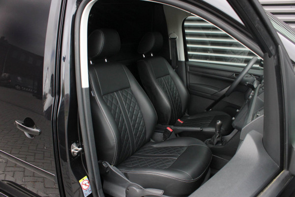 Volkswagen Caddy 2.0 TDI 185PK JB-EDITION / FULL BLACK / SCHROEFSET / LEDEREN BEKLEDING / NIEUWSTAAT / ELEK-PAKKET / AIRCO / APPLE