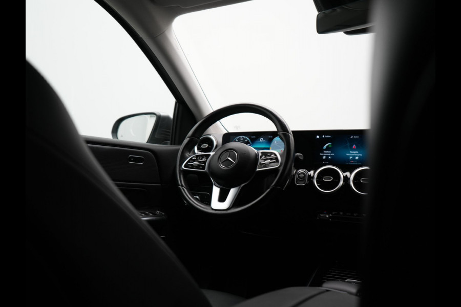 Mercedes-Benz B-Klasse 250 e Progressive PHEV 218pk Dealer O.H | Trekhaak Af Fabriek | 360 Camera | Blis | Sportstoelen & Stuur Verwarmd | Apple Carplay | Widescreen | Navigatie | Virtual | DAB | L.M 17"| Plug In Hybrid |