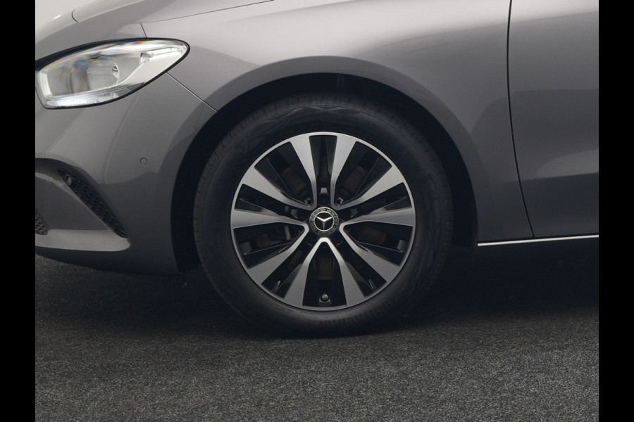 Mercedes-Benz B-Klasse 250 e Progressive PHEV 218pk Dealer O.H | Trekhaak Af Fabriek | 360 Camera | Blis | Sportstoelen & Stuur Verwarmd | Apple Carplay | Widescreen | Navigatie | Virtual | DAB | L.M 17"| Plug In Hybrid |