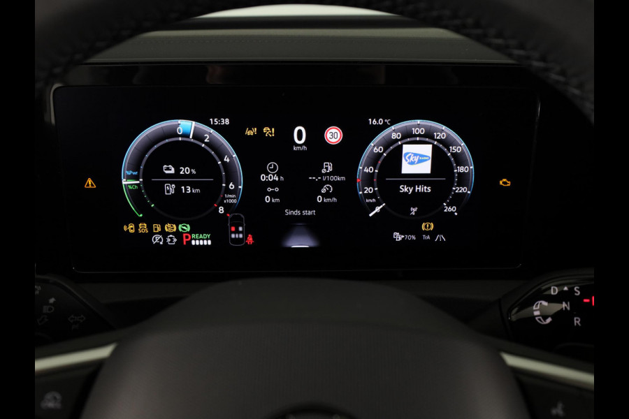 Volkswagen Tiguan R-Line Edition 1.5 eHybrid 272 PK DSG | 20" LM | IQ.Light | 360 graden camera | Panoramadak | Stoelventilatie |