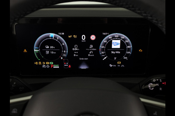 Volkswagen Tiguan R-Line Edition 1.5 eHybrid 272 PK DSG | 20" LM | IQ.Light | 360 graden camera | Panoramadak | Stoelventilatie |