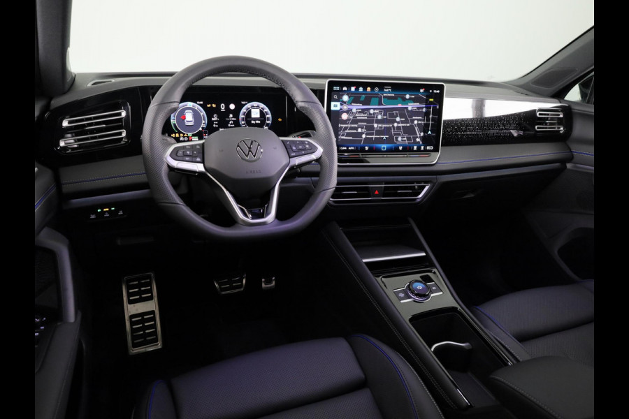 Volkswagen Tiguan R-Line Edition 1.5 eHybrid 272 PK DSG | 20" LM | IQ.Light | 360 graden camera | Panoramadak | Stoelventilatie |