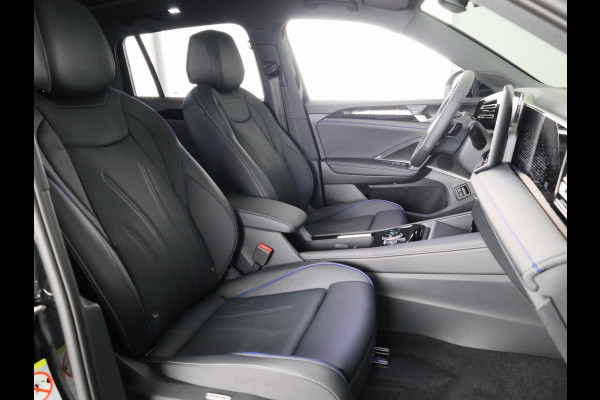 Volkswagen Tiguan R-Line Edition 1.5 eHybrid 272 PK DSG | 20" LM | IQ.Light | 360 graden camera | Panoramadak | Stoelventilatie |