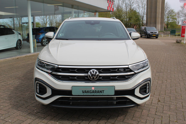 Volkswagen T-Roc 1.5-150pk R-Line Edition DSG-AUTOMAAT ! Gun u het comfort en gemak van een automaat ! Slechts 16.000km ! Winterpakket, Adapt. Cruise Control, Climate Control, Camera, CarPlay