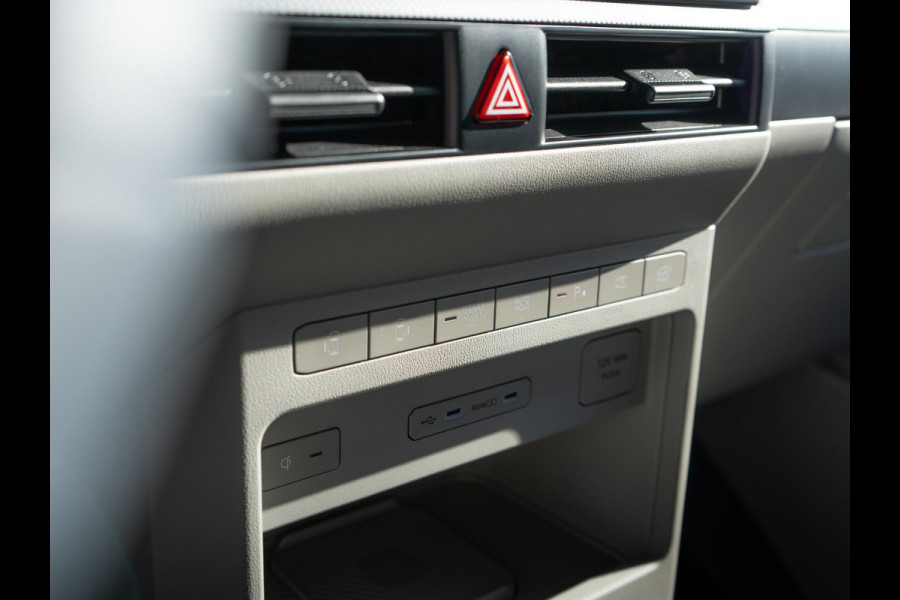 Kia PV5 Passenger Elite Executive 71.2 kWh | Stoel en stuurverwarming | 360 Graden camera |