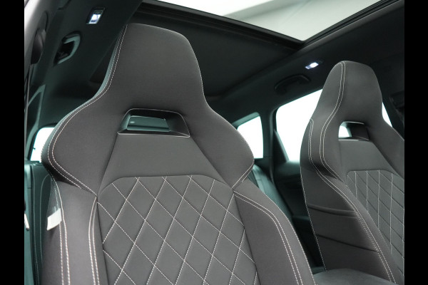 Škoda Karoq 1.5 TSI ACT Sportline 150pk DSG Dealer O.H | Trekhaak Afn. | Panodak | RS Sportstoelen Verwarmd | Adaptive Cruise | Sfeerverlichting | Camera | Apple Carplay | Keyless | Navigatie | DAB | 19" L.M |