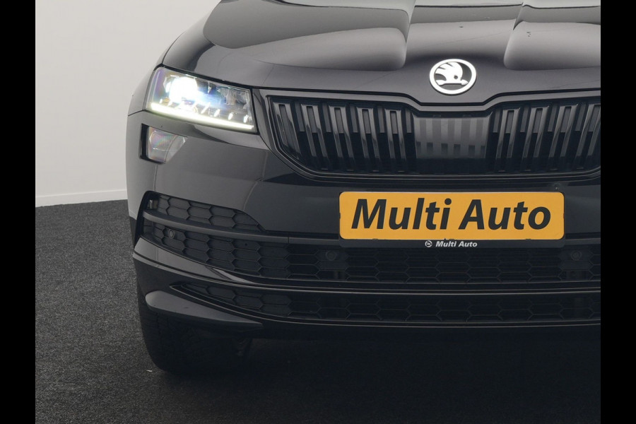 Škoda Karoq 1.5 TSI ACT Sportline 150pk DSG Dealer O.H | Trekhaak Afn. | Panodak | RS Sportstoelen Verwarmd | Adaptive Cruise | Sfeerverlichting | Camera | Apple Carplay | Keyless | Navigatie | DAB | 19" L.M |