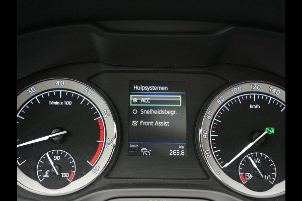 Škoda Karoq 1.5 TSI ACT Sportline 150pk DSG Dealer O.H | Trekhaak Afn. | Panodak | RS Sportstoelen Verwarmd | Adaptive Cruise | Sfeerverlichting | Camera | Apple Carplay | Keyless | Navigatie | DAB | 19" L.M |