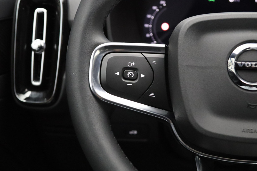 Volvo XC40 Recharge Pro 232 PK SOH 93%, Leder, Harman/Kardon, Panoramadak, Adap. Cruise Control, Camera
