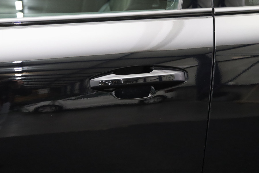 Volvo XC40 Recharge Pro 232 PK SOH 93%, Leder, Harman/Kardon, Panoramadak, Adap. Cruise Control, Camera