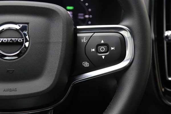 Volvo XC40 Recharge Pro 232 PK SOH 93%, Leder, Harman/Kardon, Panoramadak, Adap. Cruise Control, Camera