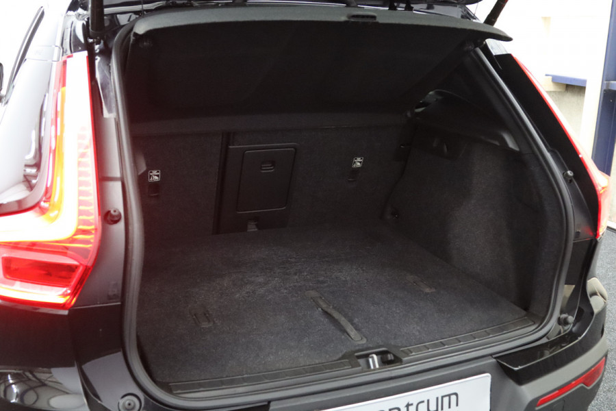 Volvo XC40 Recharge Pro 232 PK SOH 93%, Leder, Harman/Kardon, Panoramadak, Adap. Cruise Control, Camera