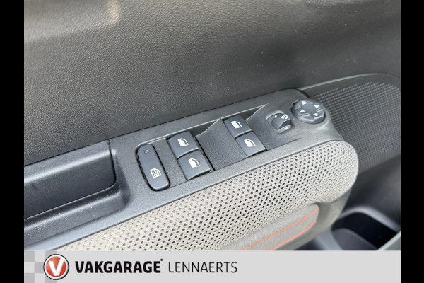 Citroën C3 Aircross 1.2 PT 110 pk S&S Shine AUTOMAAT, vol opties, Rijklaarprijs / 12 mnd Bovag garantie