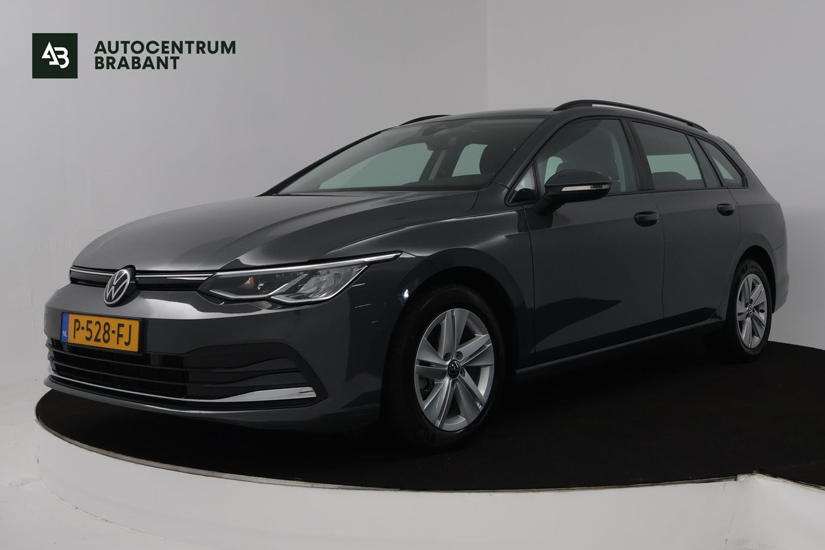 Volkswagen Golf Variant 1.0 eTSI Sport (AUTOMAAT, NAVIGATIE, PARKEERSENSOREN, GOED ONDERHOUDEN)