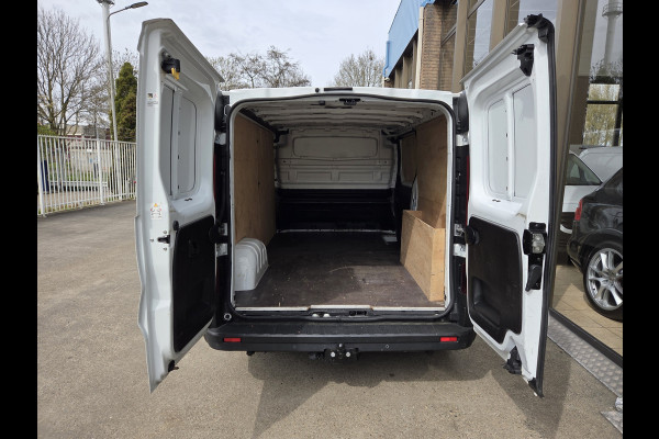 Renault Trafic 2.0 dCi L2 Facefilt Airco Cruisecontrol 120 Pk Trekhaak