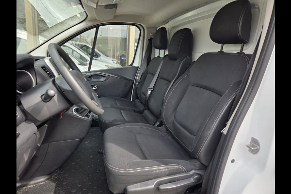 Renault Trafic 2.0 dCi L2 Facefilt Airco Cruisecontrol 120 Pk Trekhaak