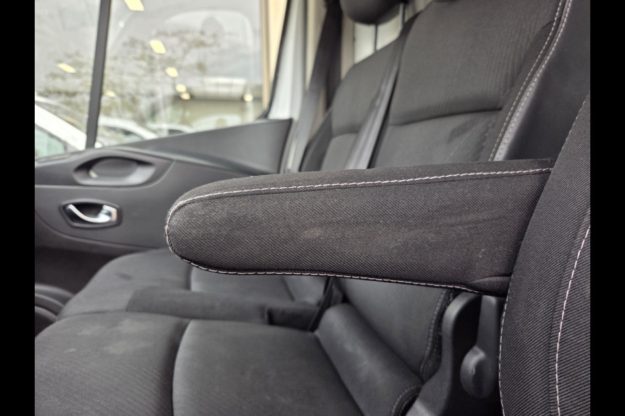 Renault Trafic 2.0 dCi L2 Facefilt Airco Cruisecontrol 120 Pk Trekhaak