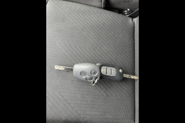 Renault Trafic 2.0 dCi L2 Facefilt Airco Cruisecontrol 120 Pk Trekhaak