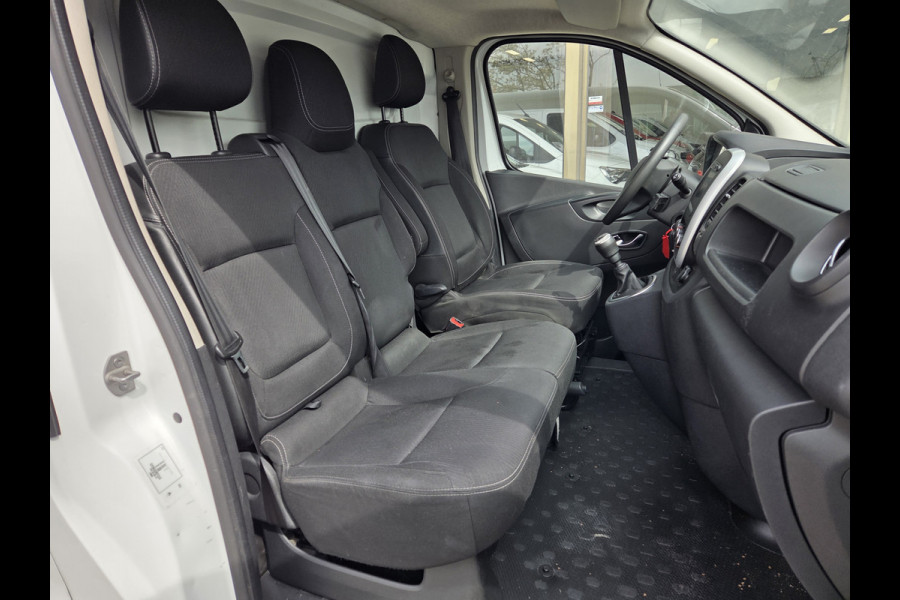 Renault Trafic 2.0 dCi L2 Facefilt Airco Cruisecontrol 120 Pk Trekhaak