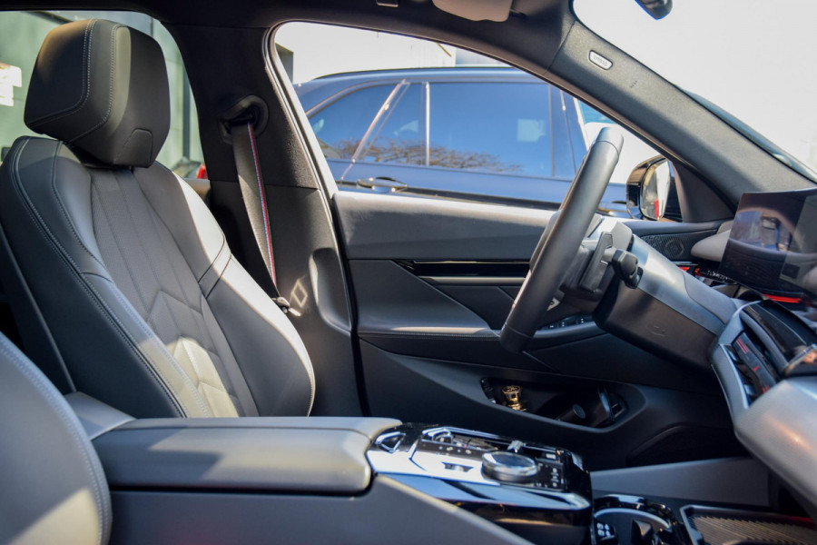 BMW 5 Serie 530e M Sport Edition | Panorama | H&K | Matrix/Led