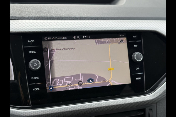 Volkswagen T-Cross 1.0 TSI Life | Navi, Carplay/Android, PDC, Cruise, Stoelverw., Climate, Afn. Trekhaak |