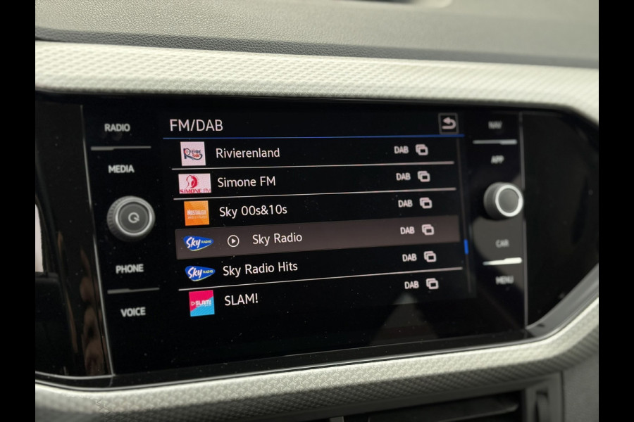 Volkswagen T-Cross 1.0 TSI Life | Navi, Carplay/Android, PDC, Cruise, Stoelverw., Climate, Afn. Trekhaak |