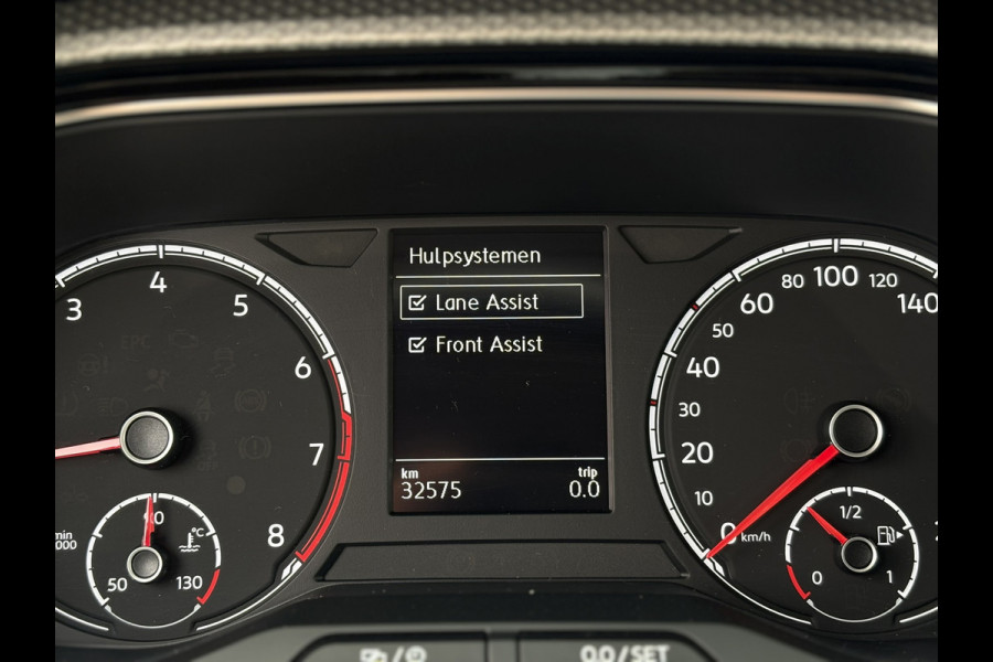Volkswagen T-Cross 1.0 TSI Life | Navi, Carplay/Android, PDC, Cruise, Stoelverw., Climate, Afn. Trekhaak |