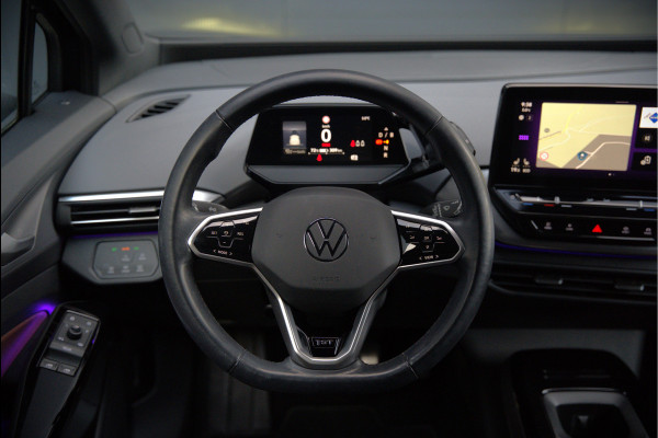 Volkswagen ID.4 First 77 kWh | Stoelverwarming | Stuurverwarming | Trekhaak | Adaptive Cruise Control | Navigatie | Apple Carplay | Keyless | Camera | Parkeersensoren | NAP | BTW | Dealer Onderhouden