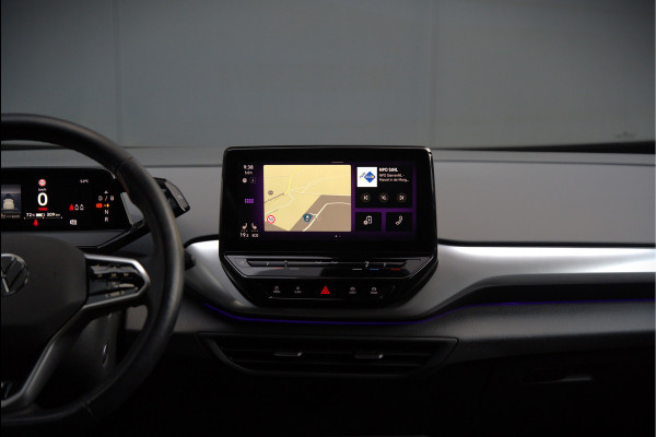 Volkswagen ID.4 First 77 kWh | Stoelverwarming | Stuurverwarming | Trekhaak | Adaptive Cruise Control | Navigatie | Apple Carplay | Keyless | Camera | Parkeersensoren | NAP | BTW | Dealer Onderhouden