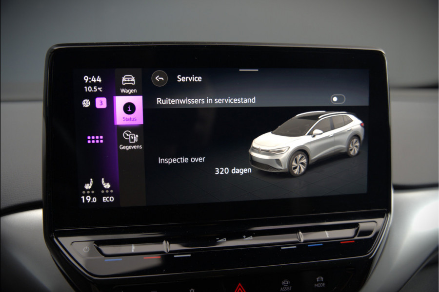 Volkswagen ID.4 First 77 kWh | Stoelverwarming | Stuurverwarming | Trekhaak | Adaptive Cruise Control | Navigatie | Apple Carplay | Keyless | Camera | Parkeersensoren | NAP | BTW | Dealer Onderhouden