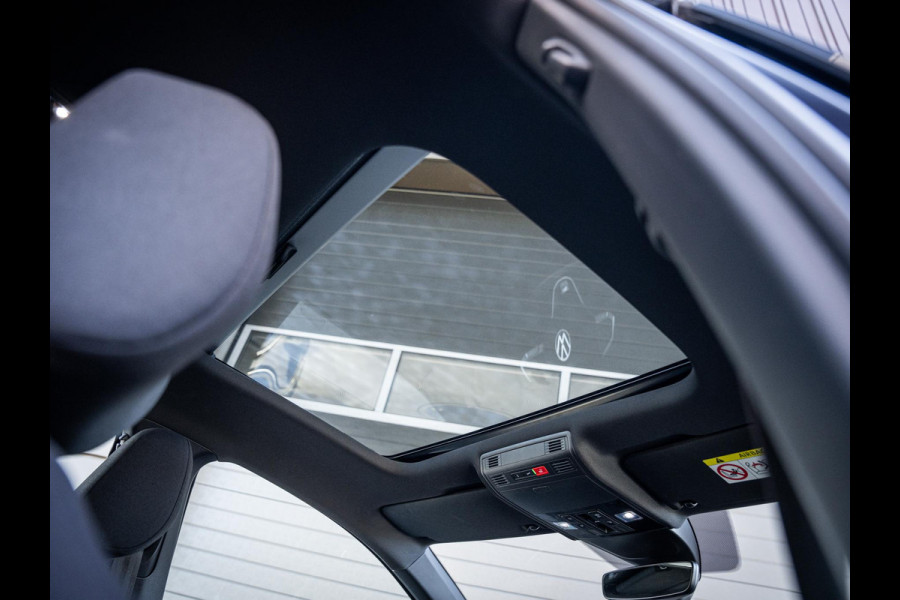 Volkswagen Taigo 1.5 TSI R-Line Business - Pano l ACC l Trekhaak | Camera