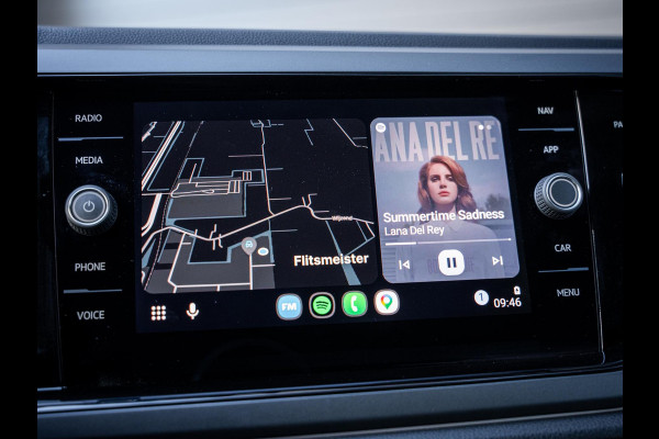 Volkswagen Taigo 1.5 TSI R-Line Business - Pano l ACC l Trekhaak | Camera