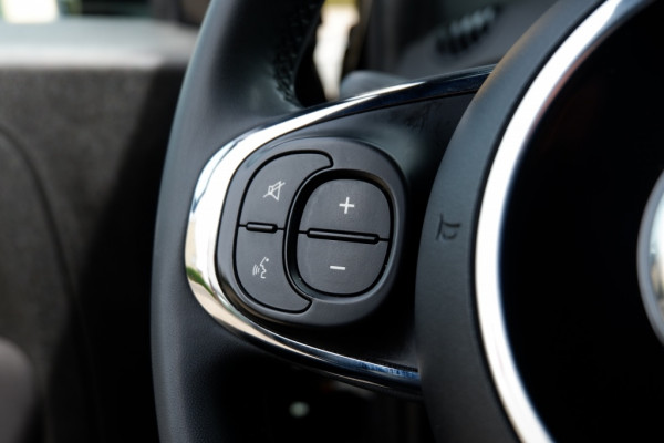 Fiat 500 1.0 Hybr. Rockstar / INCL. 12 mnd BOVAG / NAVI