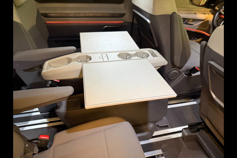 Volkswagen Multivan 1.4 eHybrid Energetic 6P PANO/NAVI/H-KARDON/V-COCKPIT/DAB/CARPLAY/SFEERVERLICHTING/TREKH///