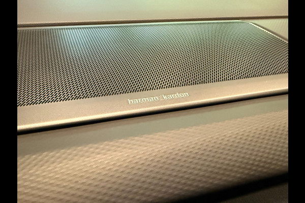 Volkswagen Multivan 1.4 eHybrid Energetic 6P PANO/NAVI/H-KARDON/V-COCKPIT/DAB/CARPLAY/SFEERVERLICHTING/TREKH///