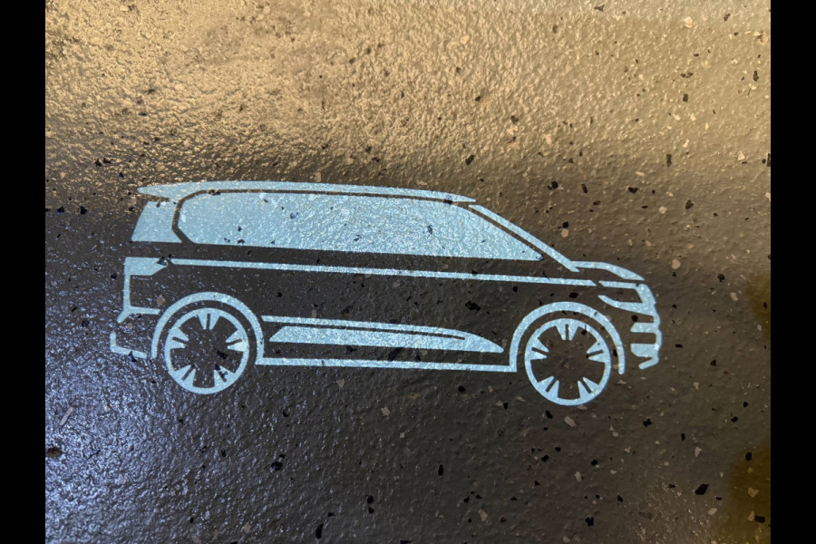 Volkswagen Multivan 1.4 eHybrid Energetic 6P PANO/NAVI/H-KARDON/V-COCKPIT/DAB/CARPLAY/SFEERVERLICHTING/TREKH///