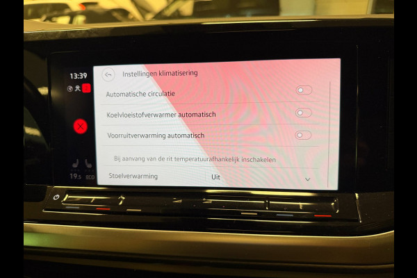 Volkswagen Multivan 1.4 eHybrid Energetic 6P PANO/NAVI/H-KARDON/V-COCKPIT/DAB/CARPLAY/SFEERVERLICHTING/TREKH///