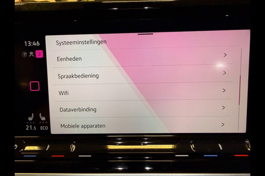 Volkswagen Multivan 1.4 eHybrid Energetic 6P PANO/NAVI/H-KARDON/V-COCKPIT/DAB/CARPLAY/SFEERVERLICHTING/TREKH///