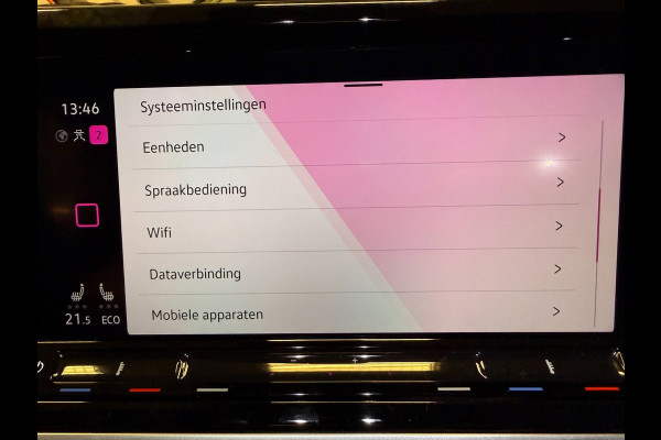 Volkswagen Multivan 1.4 eHybrid Energetic 6P PANO/NAVI/H-KARDON/V-COCKPIT/DAB/CARPLAY/SFEERVERLICHTING/TREKH///