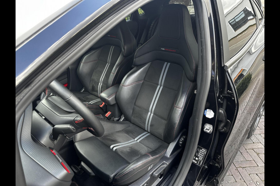 Ford Puma 1.5 EcoBoost ST-X Schaalstoelen B&O Stuurverw. LED 19''LM