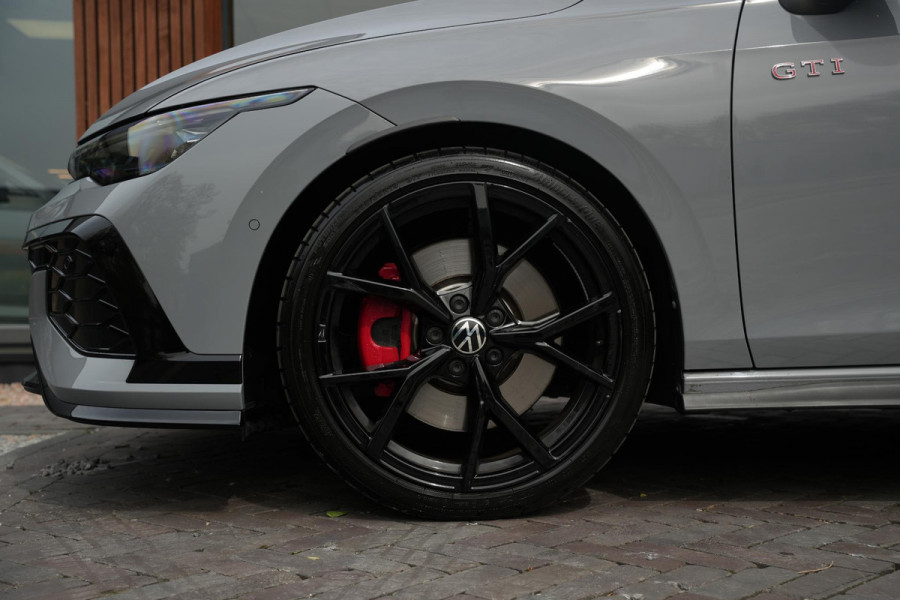 Volkswagen Golf 2.0 TSI GTI Facelift IQ LED Sfeerverlichting Harman/Kardon Carplay Stuurverw. 19"LM